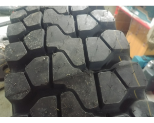 Pirelli TG 85 (ведущая) 12.00 R24 160/156K